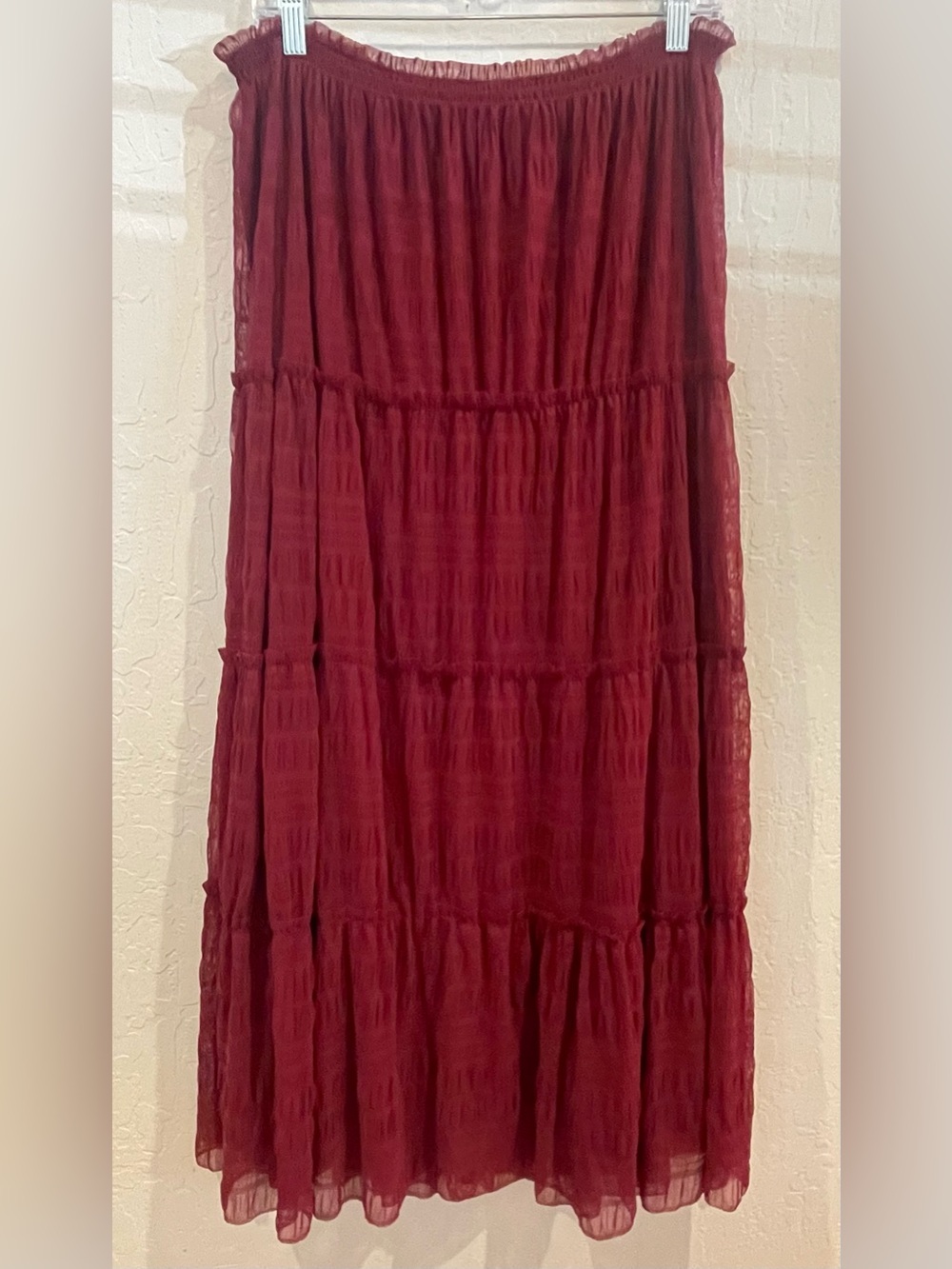 Max Studio London NWT Burgundy Tiered Mesh Maxi Skirt Smocked Waist Boho XL